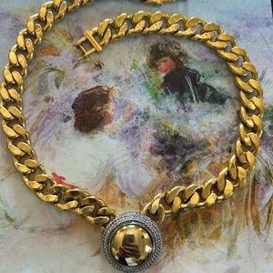 Elegant Gold and Silver Necklace